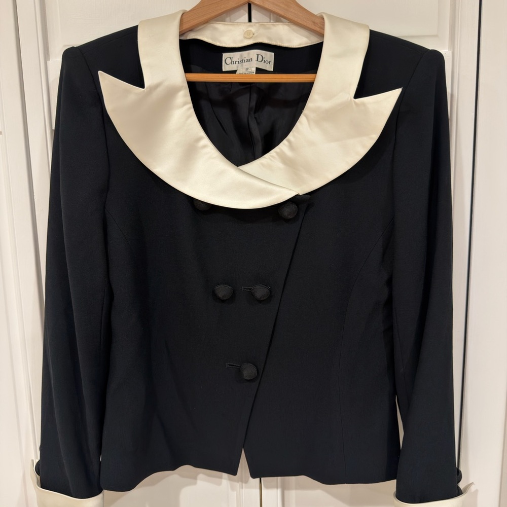 Dior Women's Black Blazer with Cream Collar
